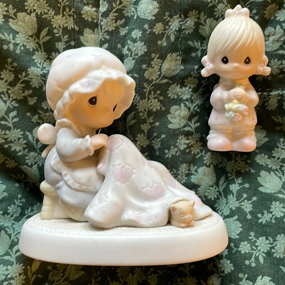 Precious Moments Flower Girl and Love Covers All ceramic figurines